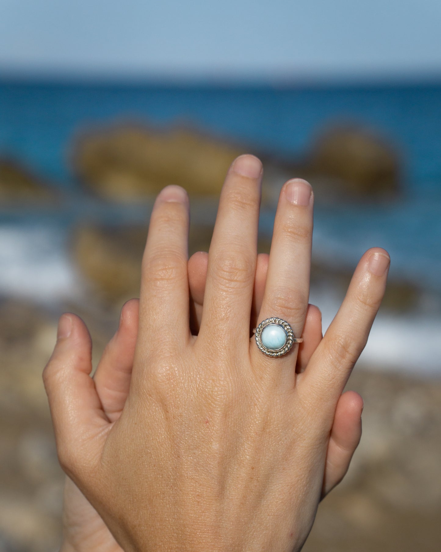 Anillo Larimar